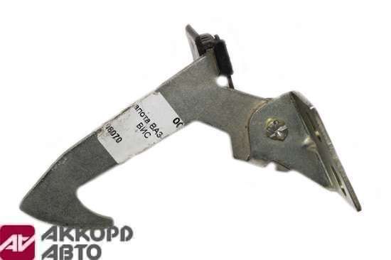 крючок капота ВАЗ-2110 в сб. ВИС 2110-8406070