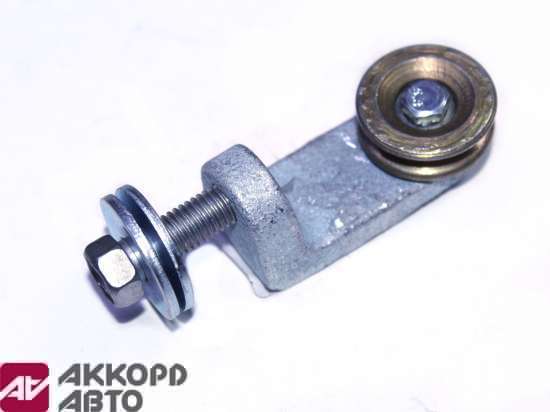 ролик двери ГАЗ-3302 бок. верхн. в сб. завод 2705-6426066             