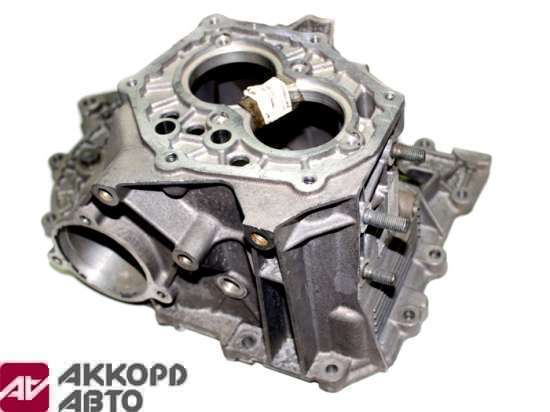 картер КПП ВАЗ-2190 Гранта средний (с КПП-2180) АВТОВАЗ 2181-1701015             