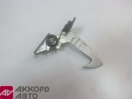 крючок капота ВАЗ-2110 в сб. ВИС 2110-8406070
